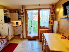 Charmant T2 avec terrasse, proche pistes, parking gratuit - FR-1-755-21